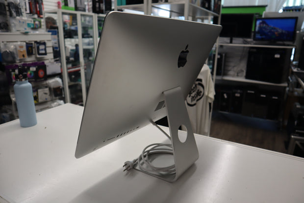 2015 iMac 21"